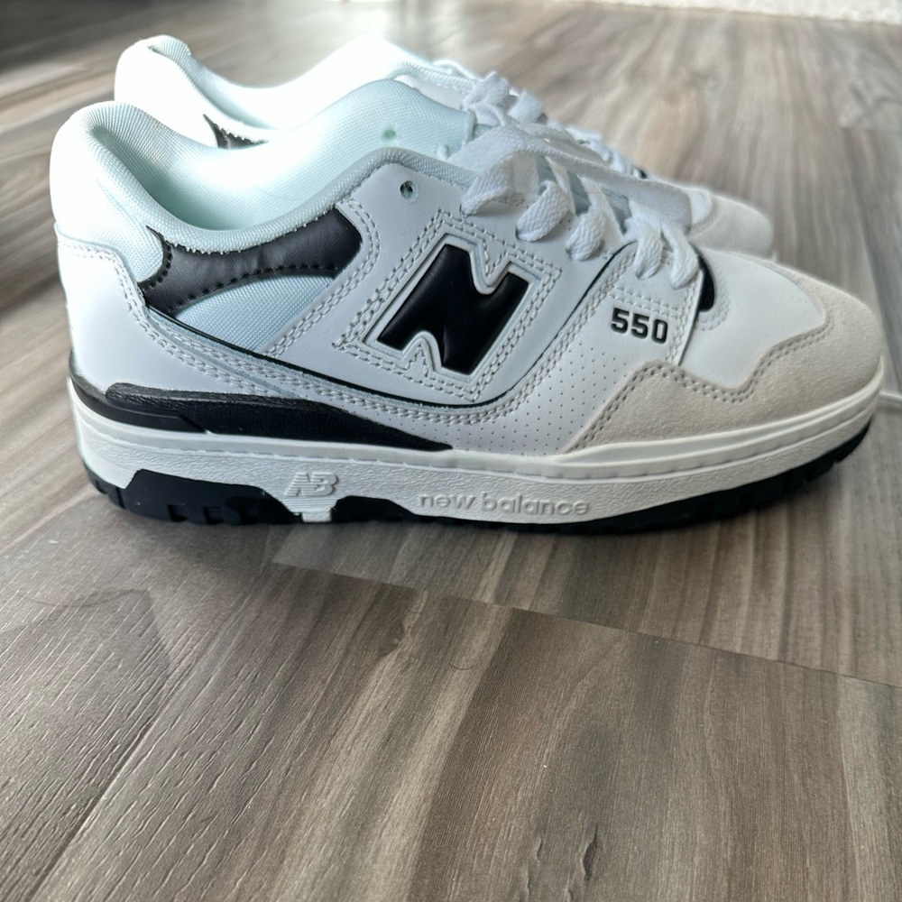 New Balance 550 Sea Salt Black